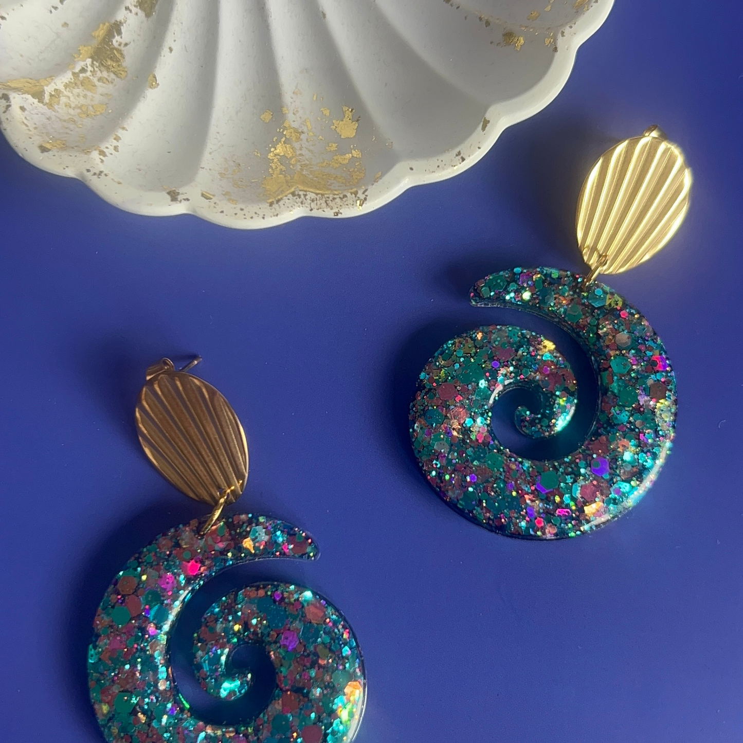 Les boucles d’oreilles Spyro
