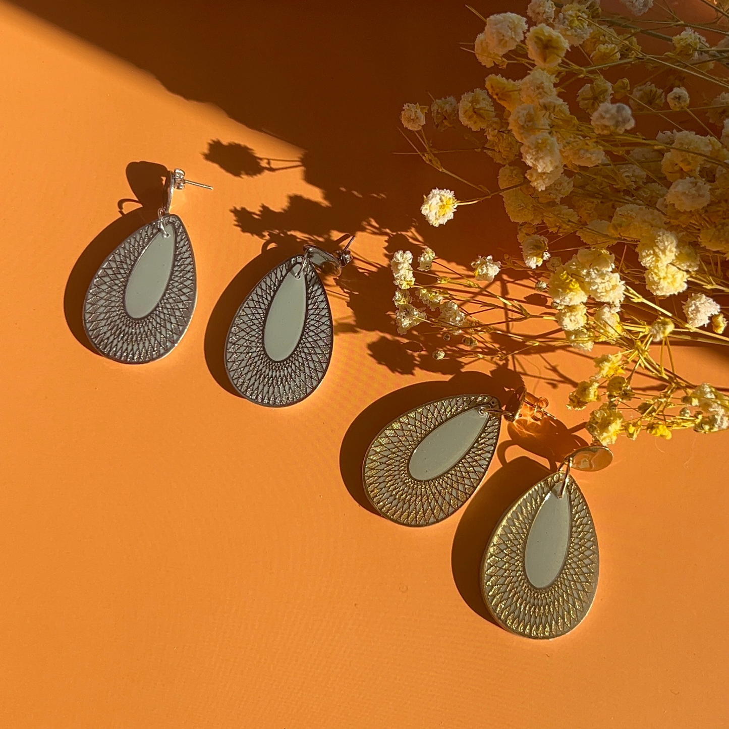 Les boucles d’oreilles Eden