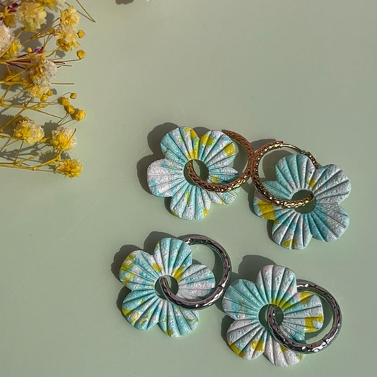 Les Boucles d'oreilles Poppy