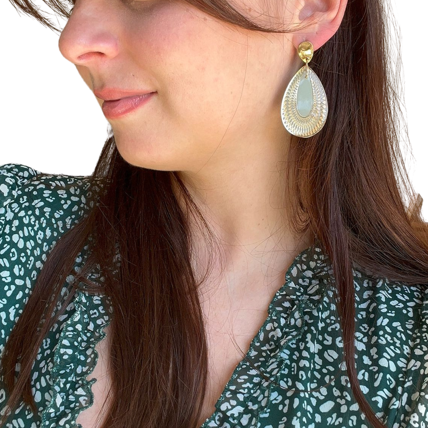 Les boucles d’oreilles Eden