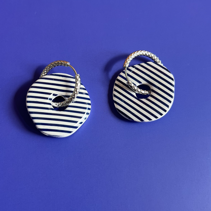 Les boucles d’oreilles marinières