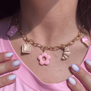 Collier Charms Pinky greedy 🍭🌸
