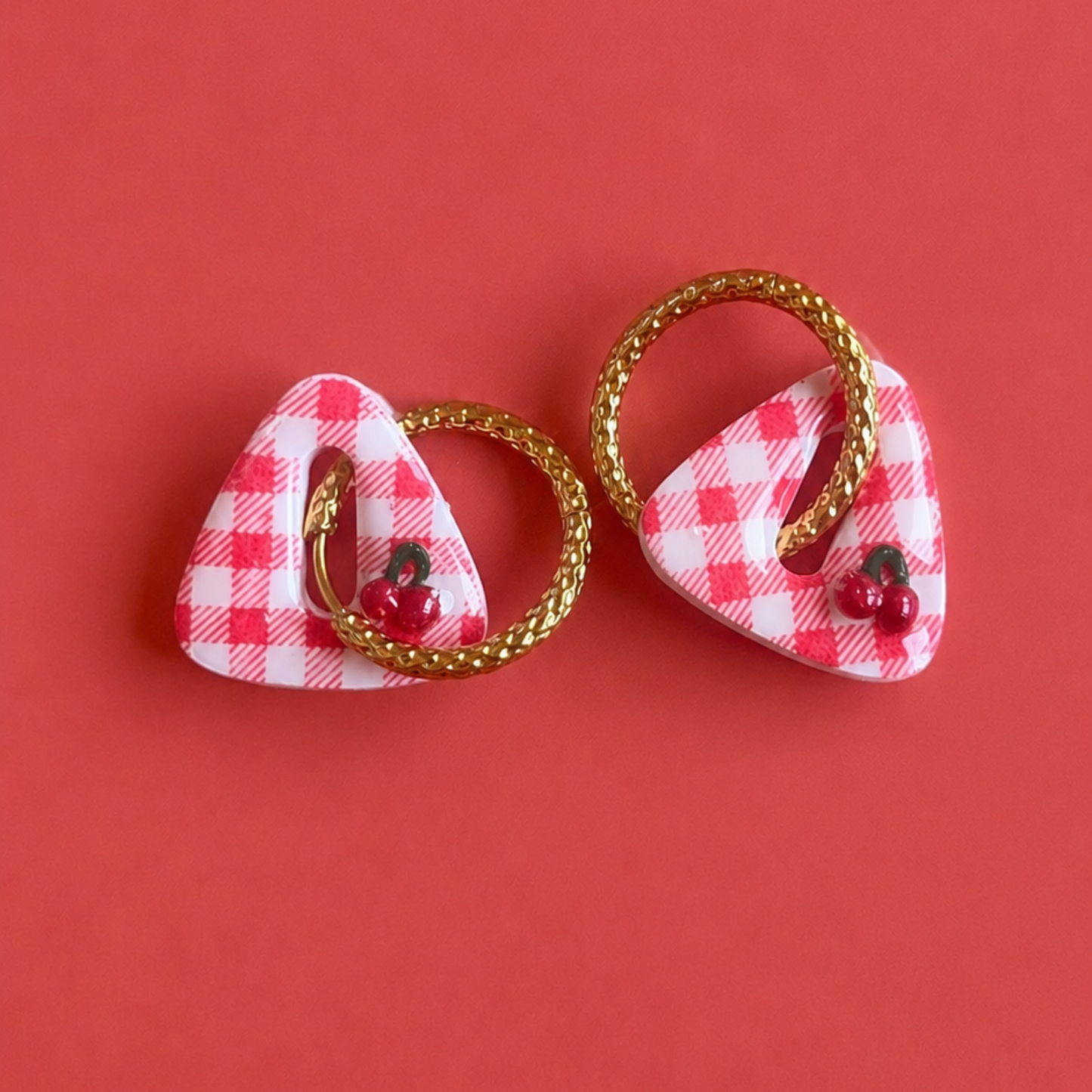Les boucles d’oreilles Vichy